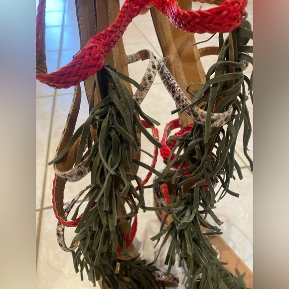 Aldo Tharesa Gladiator Fringe Boho Flat Western Cowgirl Sandals Size 7.5 - Picture 10 of 15